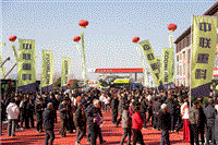 火火火！中联重科履带式收割机走红全国农机跨区作业大县