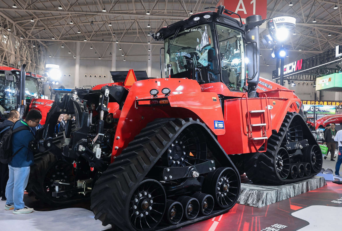 北京站與順義區(qū)農(nóng)機(jī)推廣部門(mén)進(jìn)行交流座談