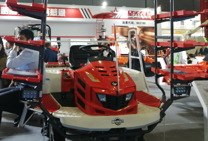 海寧召開農(nóng)機化工作會議暨水稻機插工作推進會 力爭水稻機插工作再上新臺階