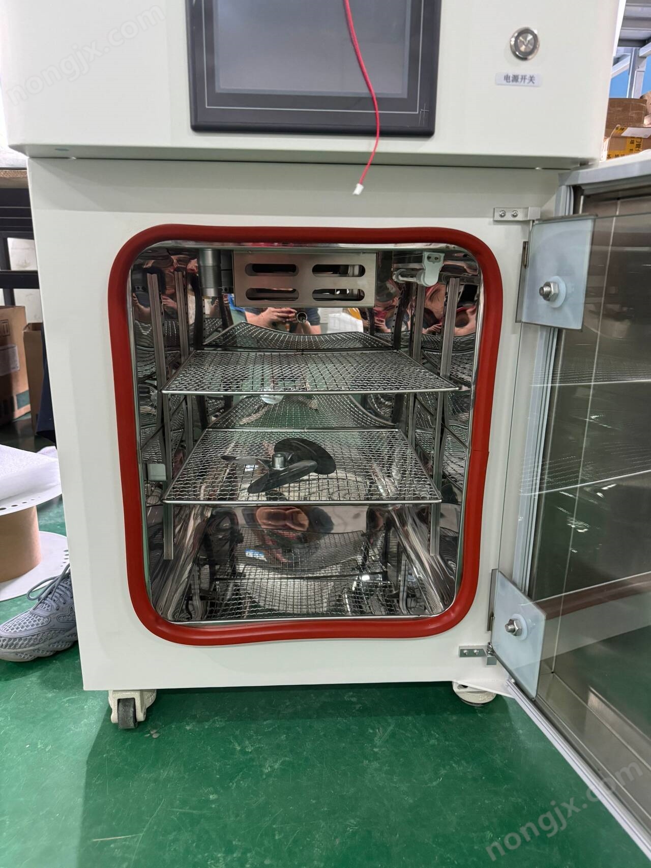 智能三气培养箱细胞培养